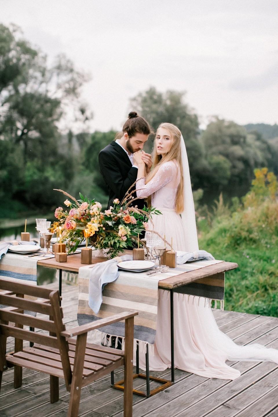 Honey river: стилизованная свадьба для двоих
