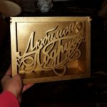 Шкатулка из дерева с покраской в золотой "Любимой Подруге!" 25*20*10 см.