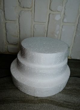 Фальш-ярус для торта из пенопласта диаметром 18 см, выстой 5 см