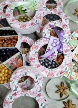 Подарочный набор "8 марта" с орешками и цукатами