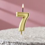 Свеча из парафина Цифра 7 на шпажке цвет золотой высота 5 см